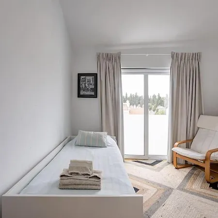 Daire Enchanting Tailor Made Duplex